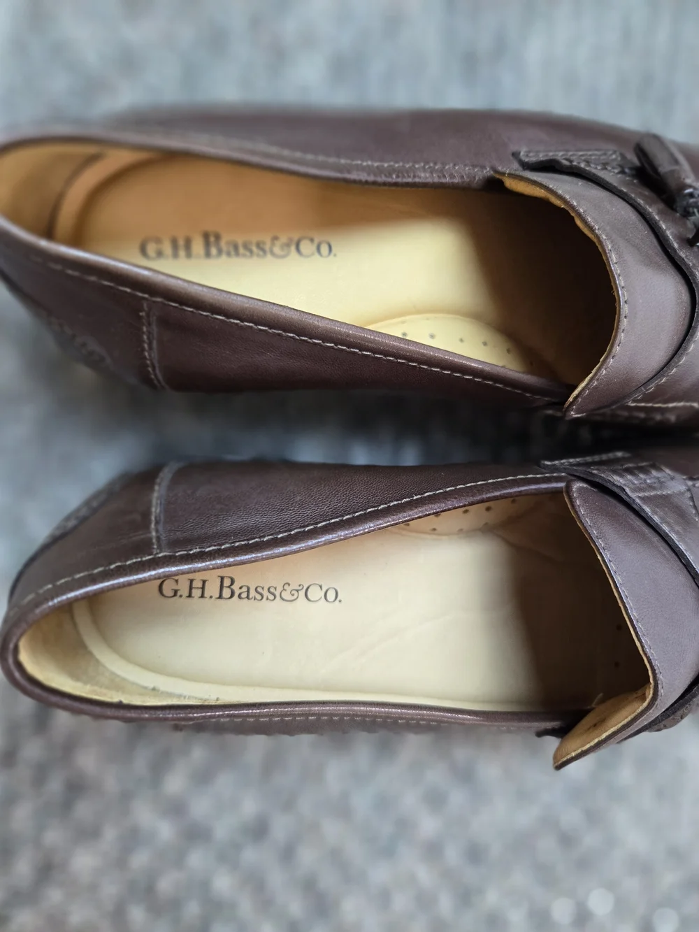 G.H. Bass & Co. Men's Brown Leather Tassel Dress Shoes Size 10.5